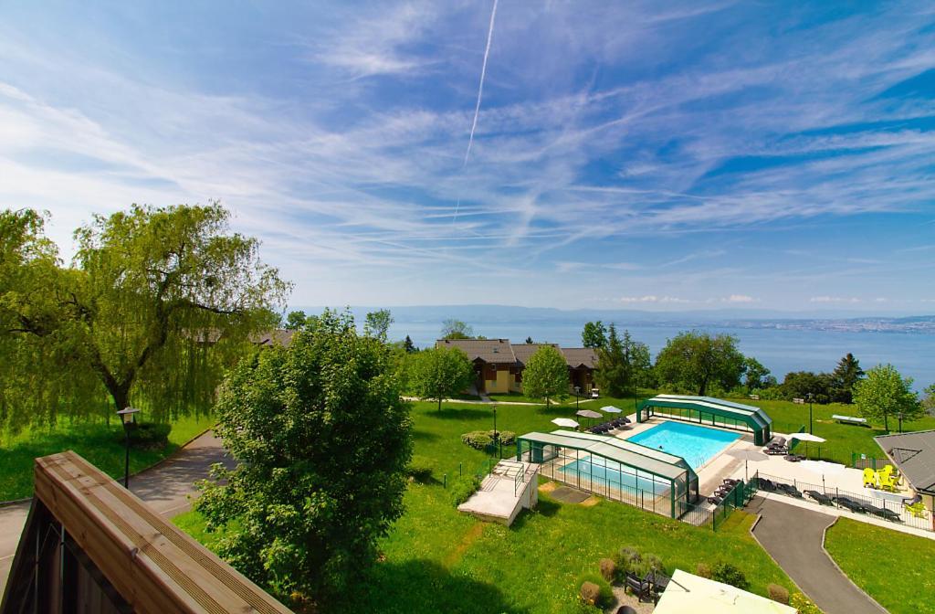Vue Lac Leman & Piscine - Parking Free - Confort Appart 6 Pers Lugrin Extérieur photo